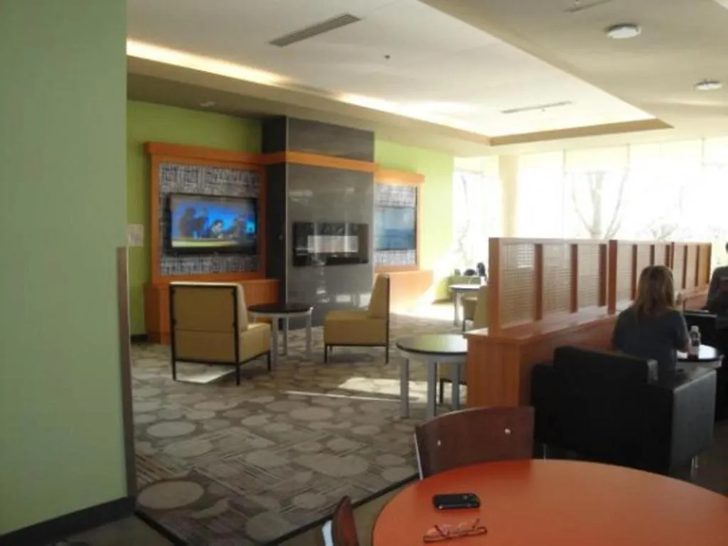 Humber College North Campus Residence Brampton Aparthotel